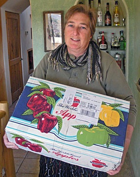 20 Pounds of Apples 20 Pounds of Apples