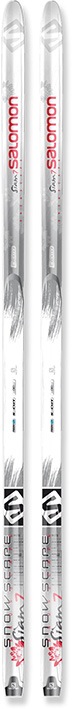 skis
