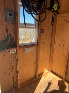 Shed Left
