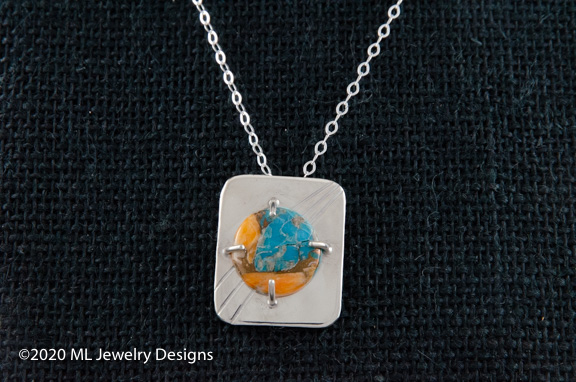 Kingman Turquoise with Spiny Oyster Shell Pendant